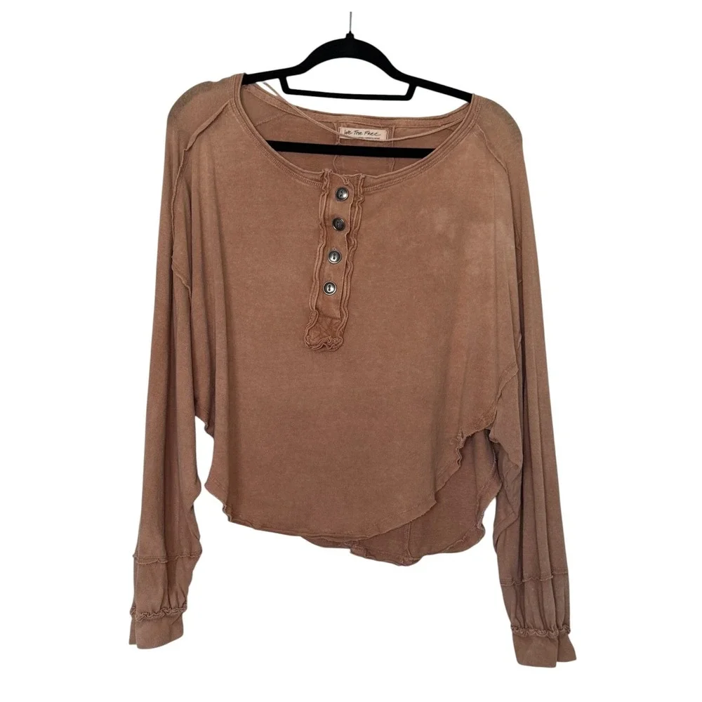 Free People We The Free Brown Henley Cropped Boho Top Large Neutral Distressed